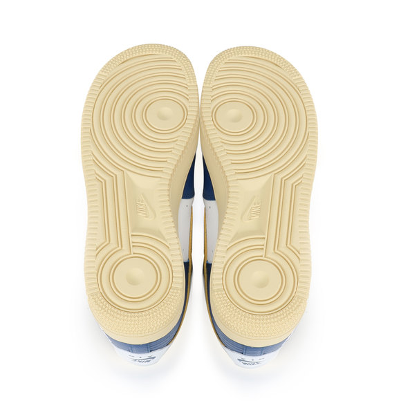 Nike - Air Force 1 Undefeated x Air Force 1 Low SP 'Dunk vs AF1' (8 US) - Picture 4 of 4